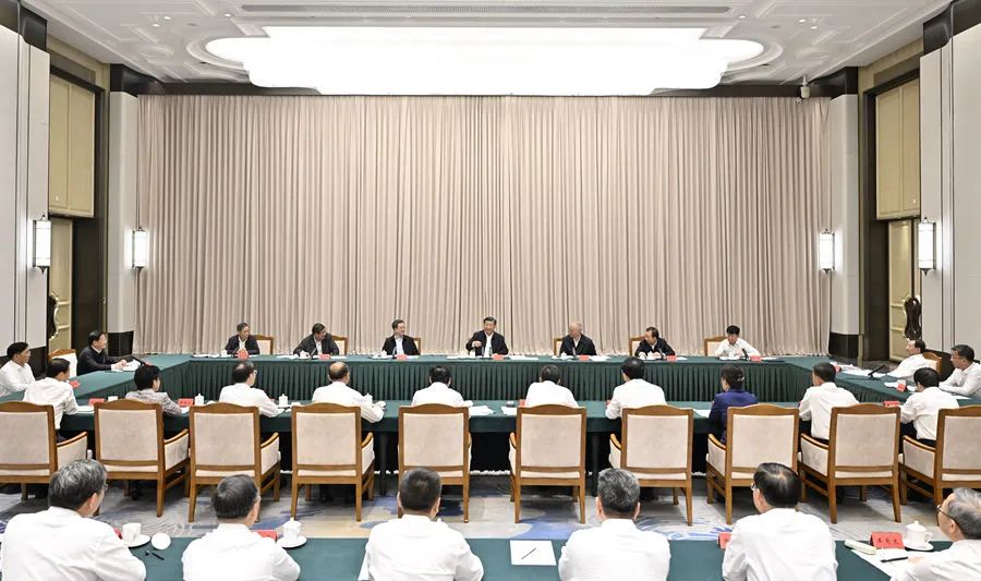 【前沿】儲能|習(xí)近平：加快發(fā)展風(fēng)電、光電等清潔能源，建設(shè)風(fēng)光火核儲一體化能源基地